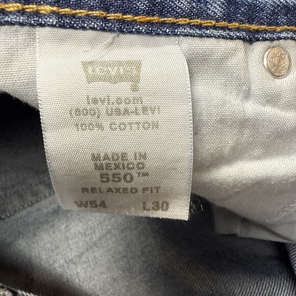 Levi's 550 Relaxed Fit Jeans Men's Size 54×30 Blue Straight Leg New w Tags NWT - Picture 3 of 9